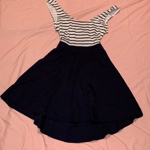 Hyfve Medium dress sleeveless with open back